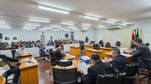 Câmara homenageia escolas municipais e estaduais com melhores desempenhos no IDEB