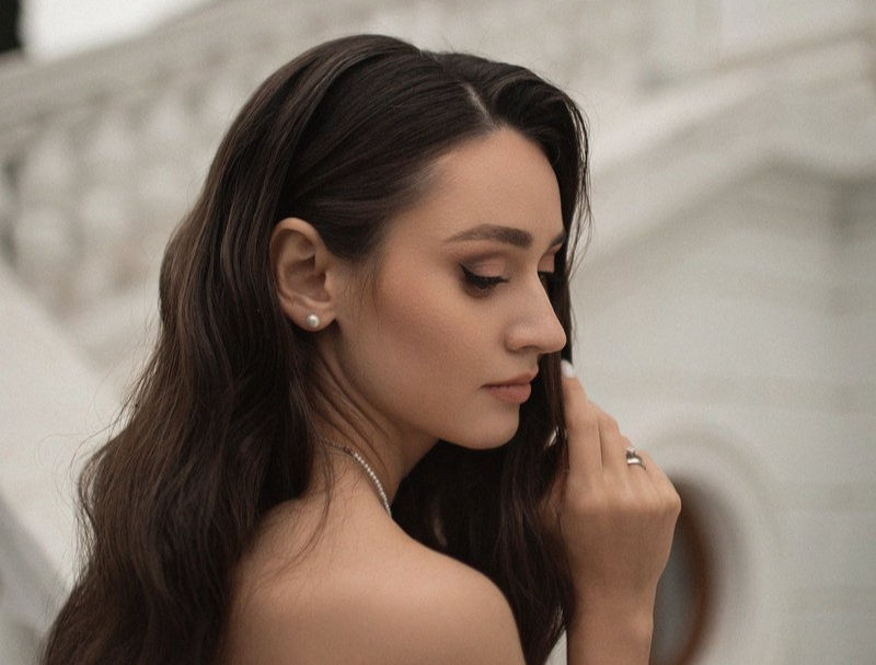 Real bride with soft romantic makeup and classic bridal hairstyle