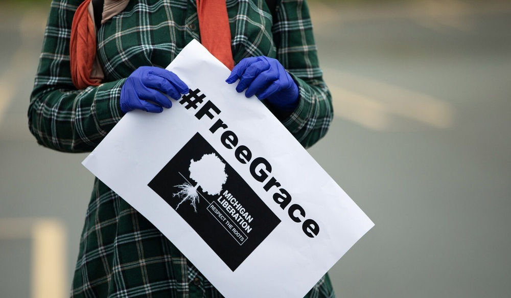 15-year-old black girl incarcerated image