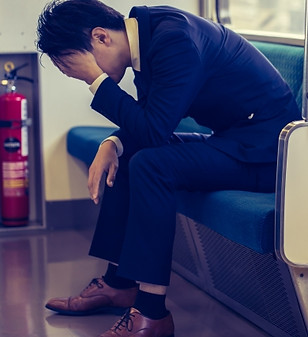格安調査は【極楽便利】