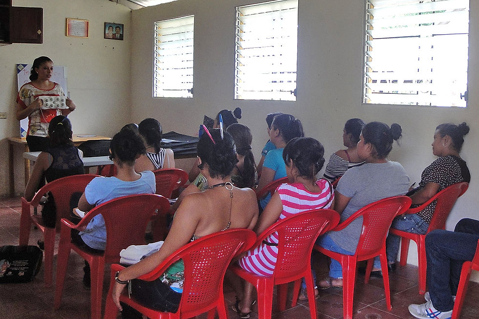 formacion monitoras..JPG