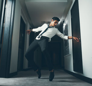 5 Gründe warum freies Tanzen das Selbstvertrauen und Wohlbefinden stärkt