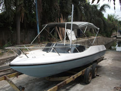 Kapal Fiberglass 5 Meter.jpg