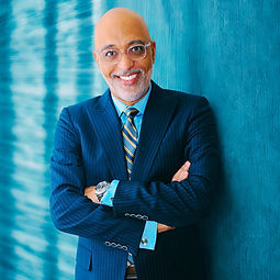 Headshot (2).jpg