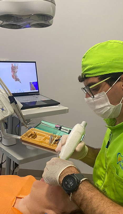 scanner intraorale dr.andrea simeone piacenza dentista.jpg