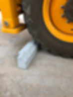 A C PreCast Cement Concrete Wheel Stopper Parking Block Kerb Truck Bus Van