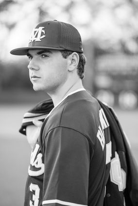 boys senior portraits | baseball senior portraits | April Grayson Photography
