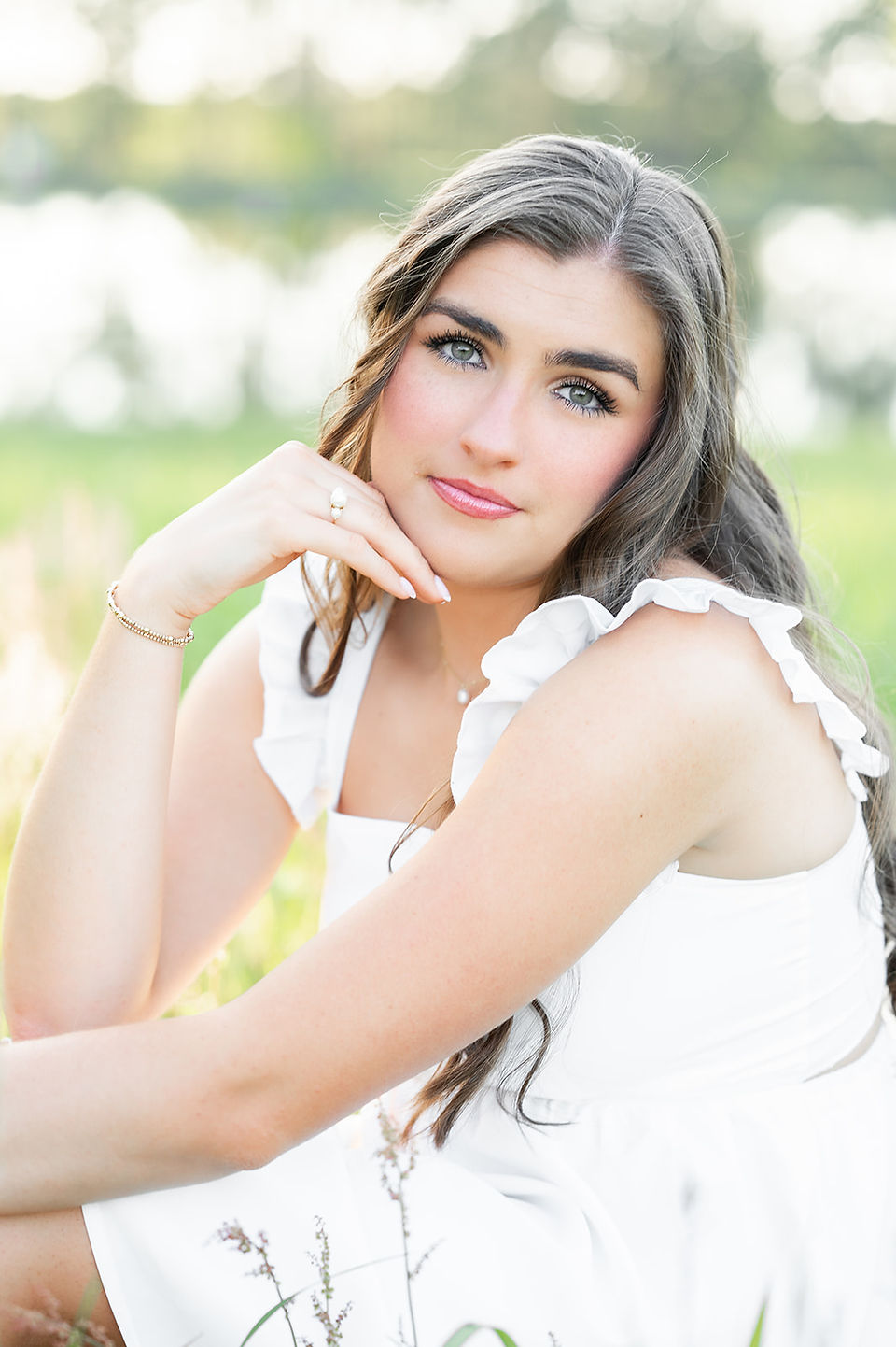 Senior Portrait Session in a field | April Grayson Photography | Mobile AL Photographer