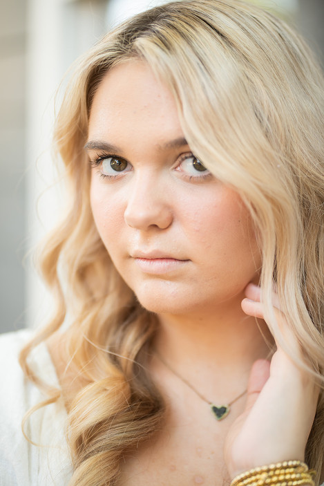 Senior Portraits | April Grayson Photography | Downtown Ocean Springs Mississippi
