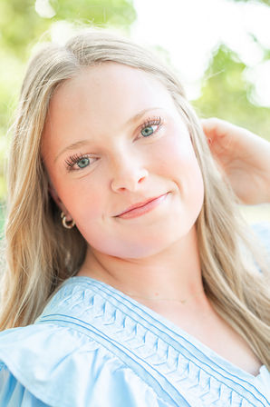 Grand Hotel Senior Portrait Session | April Grayson Photography | Beach Portraits
