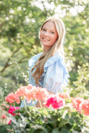 Grand Hotel Senior Portrait Session | April Grayson Photography | Beach Portraits