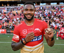 Phins find their flow early By Chase Christensen 