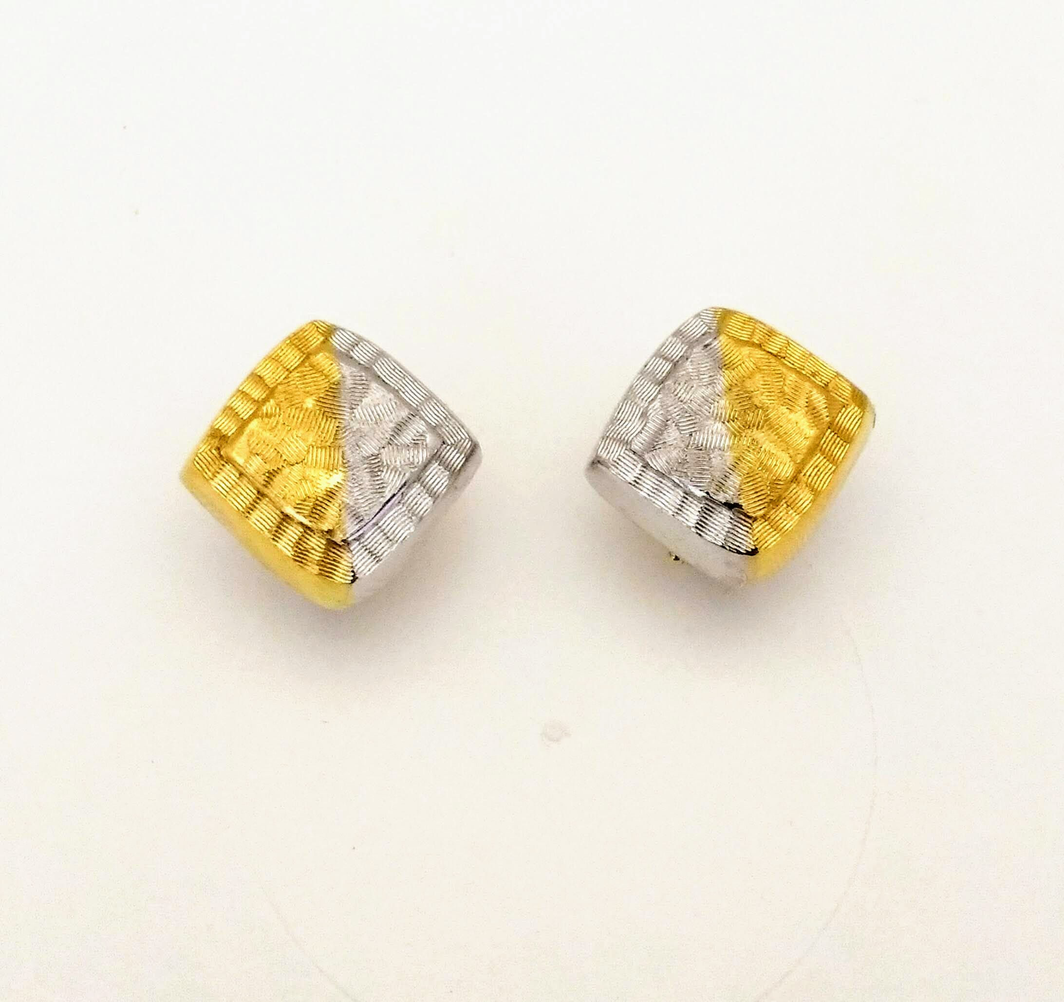 Σκουλαρίκια