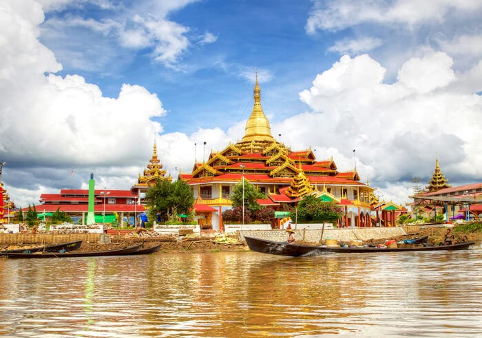 Kyaung-Daw-Pagoda-of-Inle-Lake-in-Nyaungshwe-Shan-State-4.jpg