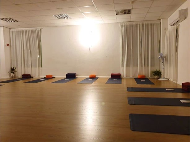 אומנויות החיים - סטודיו ליוגה ומדיטציה