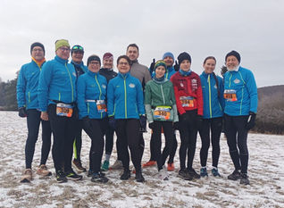 13 TV-Läuferinnen und Läufer beim 11. Silvesterlauf des SV Mergelstetten