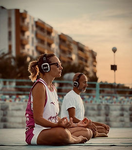 silent-yoga.jpg