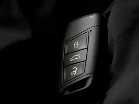 Fob programming, fob replacement and battery replacement at House of Keys in North Vancouver