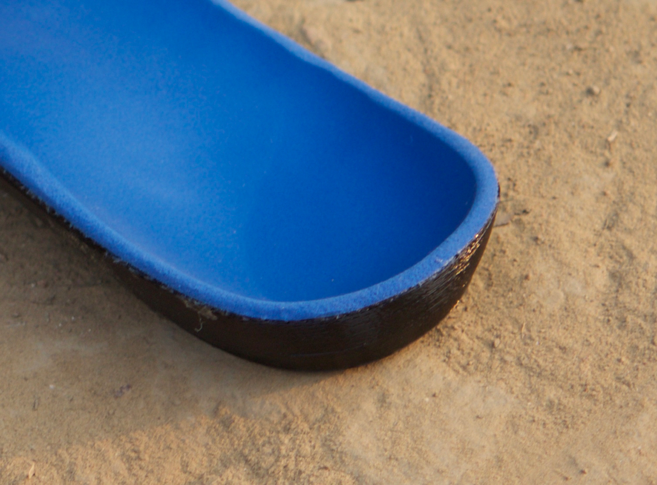 Deep heel cup