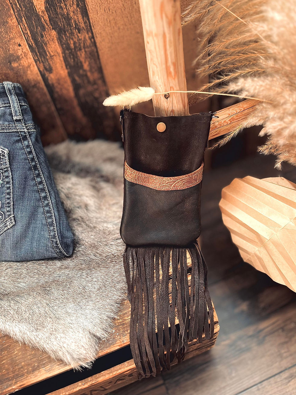 Thumbnail: Custom Leather Clip-On Cell Phone Bag