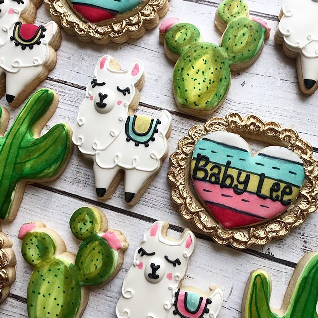 Sassy llamas for a sassy momma to be! Th