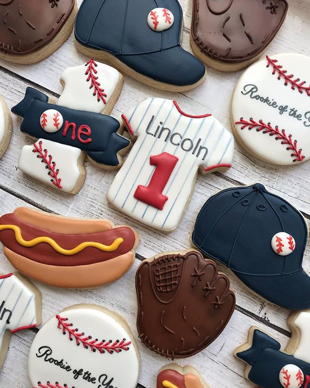 Rookie of the Year cookie set for a firs
