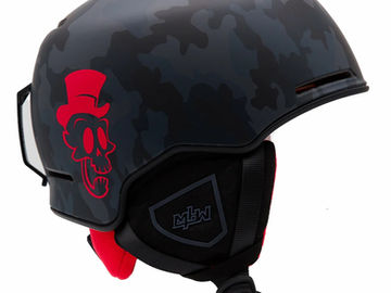 Shredder Snow Helmet. Ultra Lightweight with Maximum impact protection. Removable ear pads and liner. Low profile fit. Fidlock™ magnetic buckle.