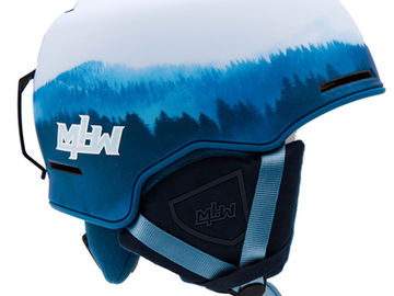 Cirque Snow Helmet. Ultra Lightweight with Maximum impact protection. Removable ear pads and liner. Low profile fit. Fidlock™ magnetic buckle.