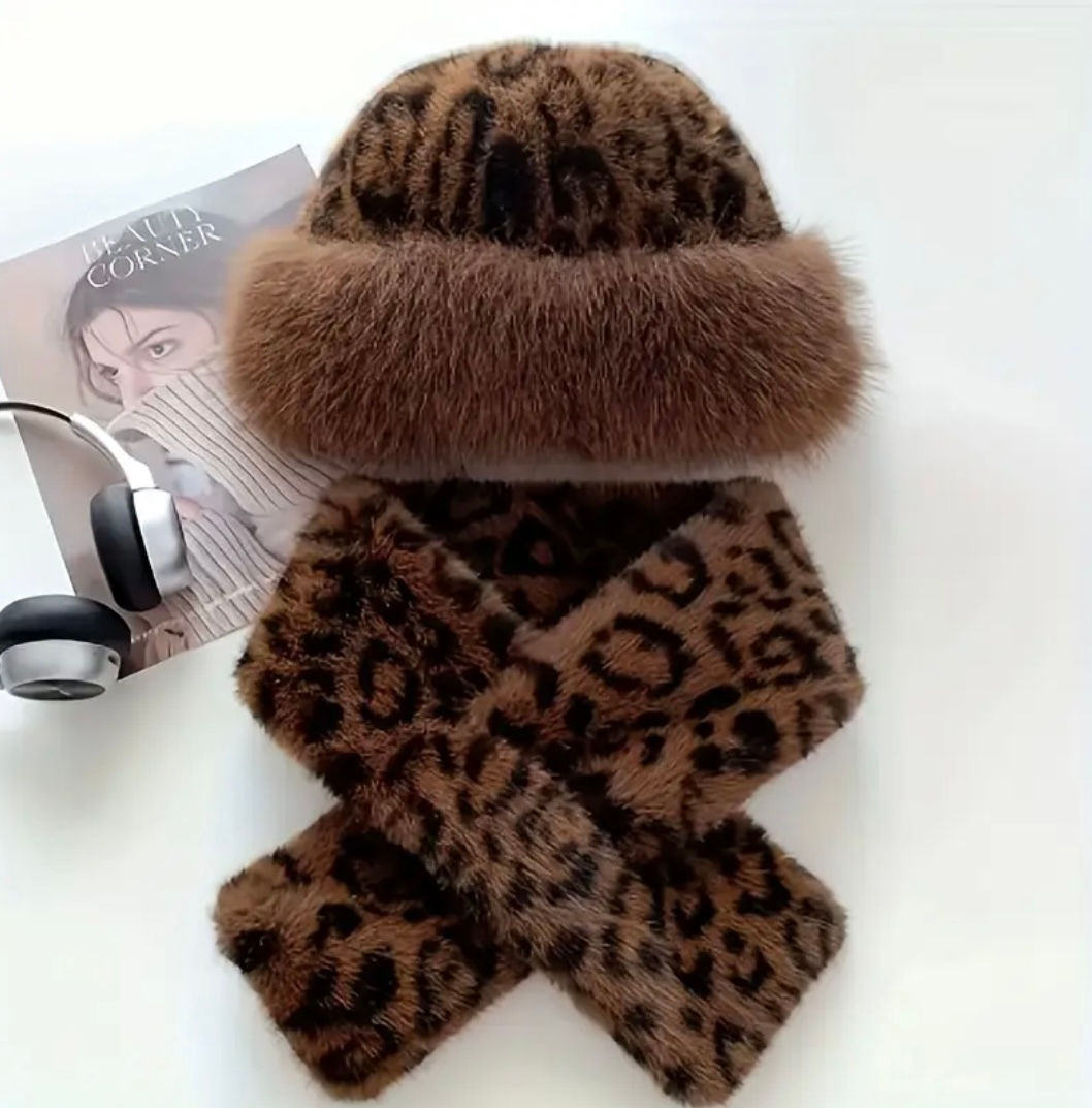 Leopard Print hat/scarf set