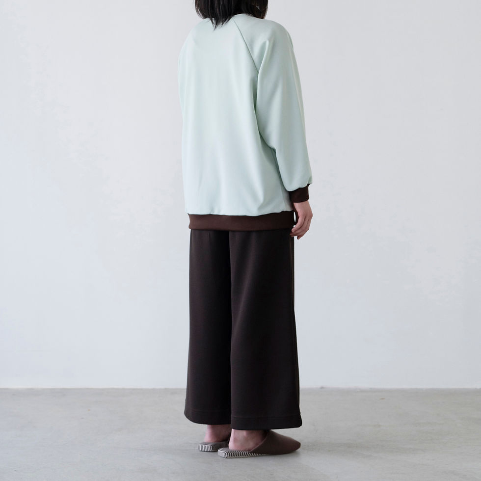 サムネイル： WOMEN プルオーバートップス