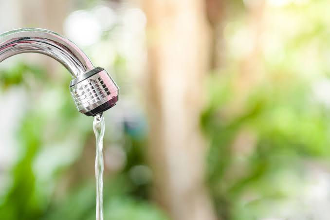 low water pressure plumber.jpeg