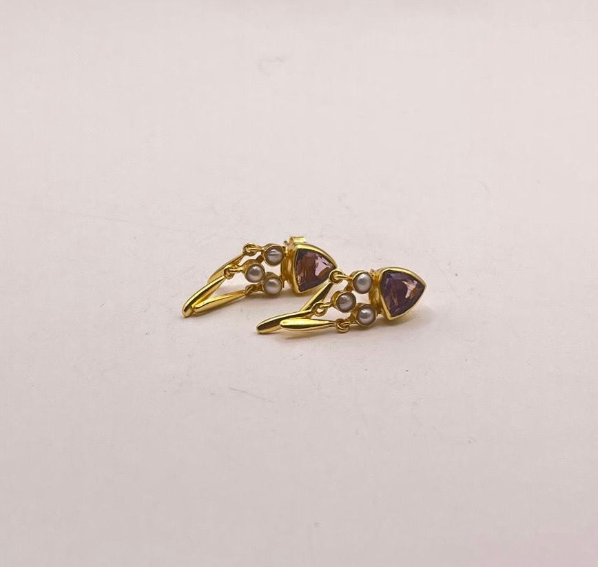 Thumbnail: Lovers earring