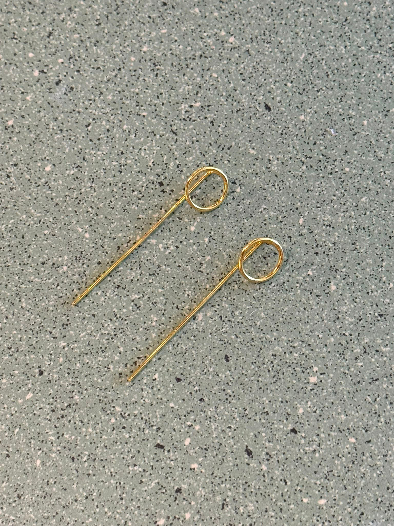 Circle bar gold