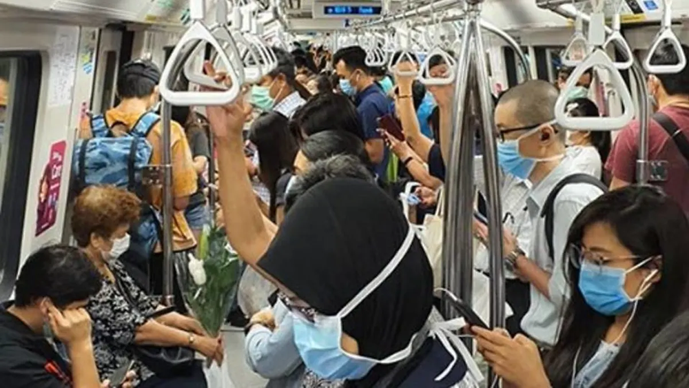 Masks will no longer be required in Singapore but...