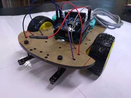 Robô segue linha com Arduino