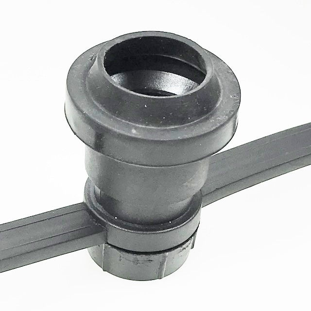 Custom festoon garden lighting