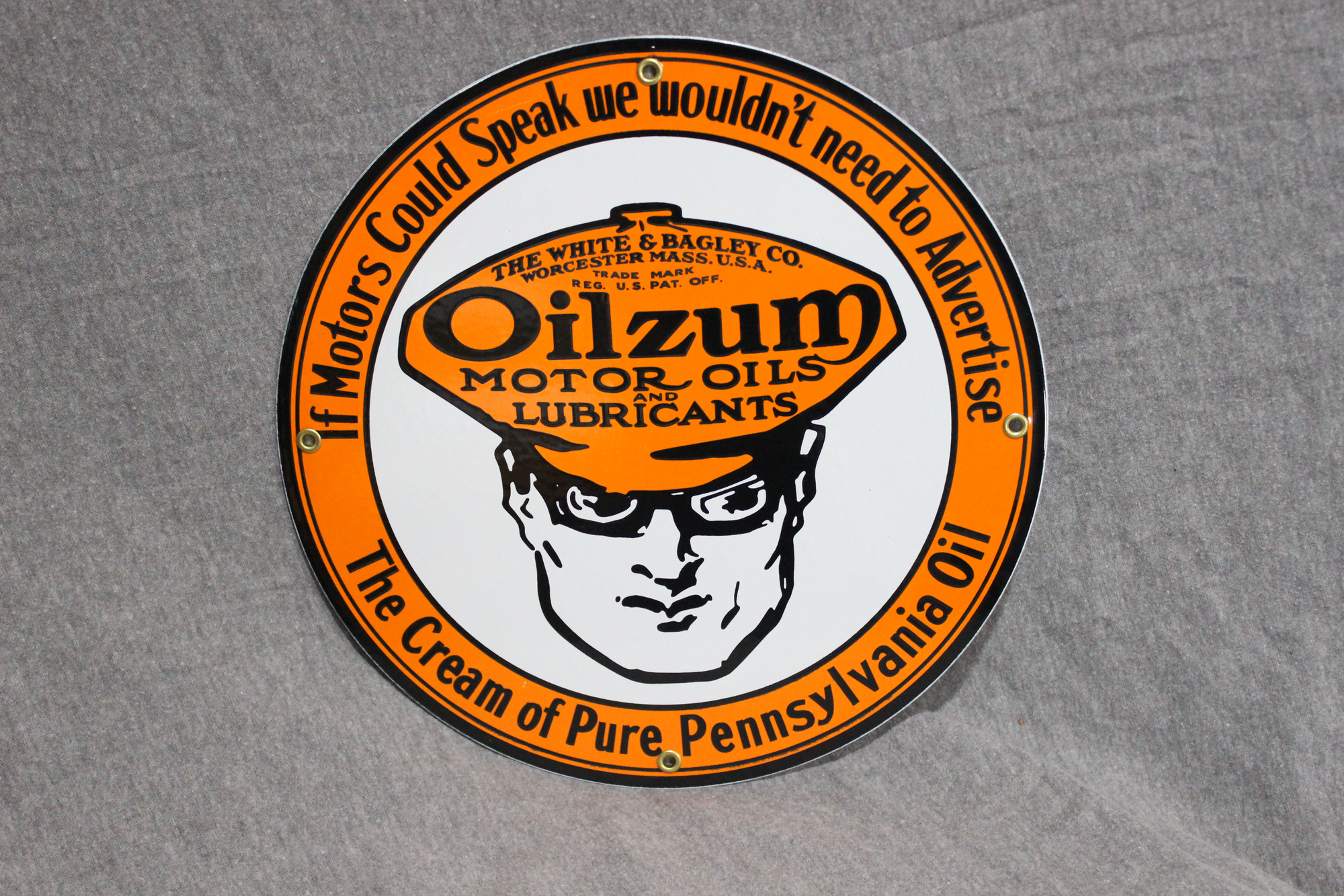 Oilzum Porcelain Sign