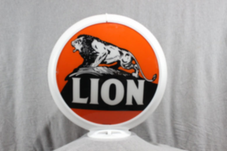 Lion Gas Pump Globe Lense