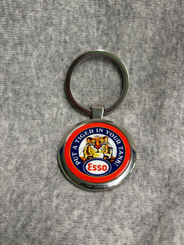 Esso Tiger in Your Tank Metal Keychain KCsKoolFuel