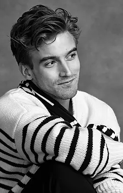 RJKing_LALIGNE_UA_3289_FINAL_BW_web.webp