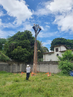 CURSO ELETRICISTA EM REDE DE DISTRIBUIÇÃ