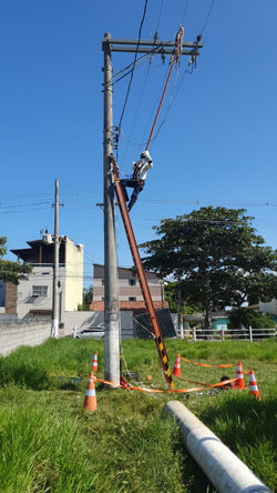 CURSO ELETRICISTA EM REDE DE DISTRIBUIÇÃ