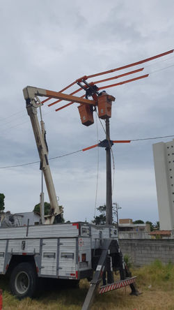 LINHA ENERGIZADA (39)