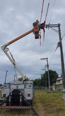 LINHA ENERGIZADA (37)