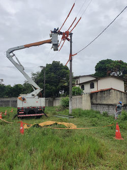 LINHA ENERGIZADA (4)