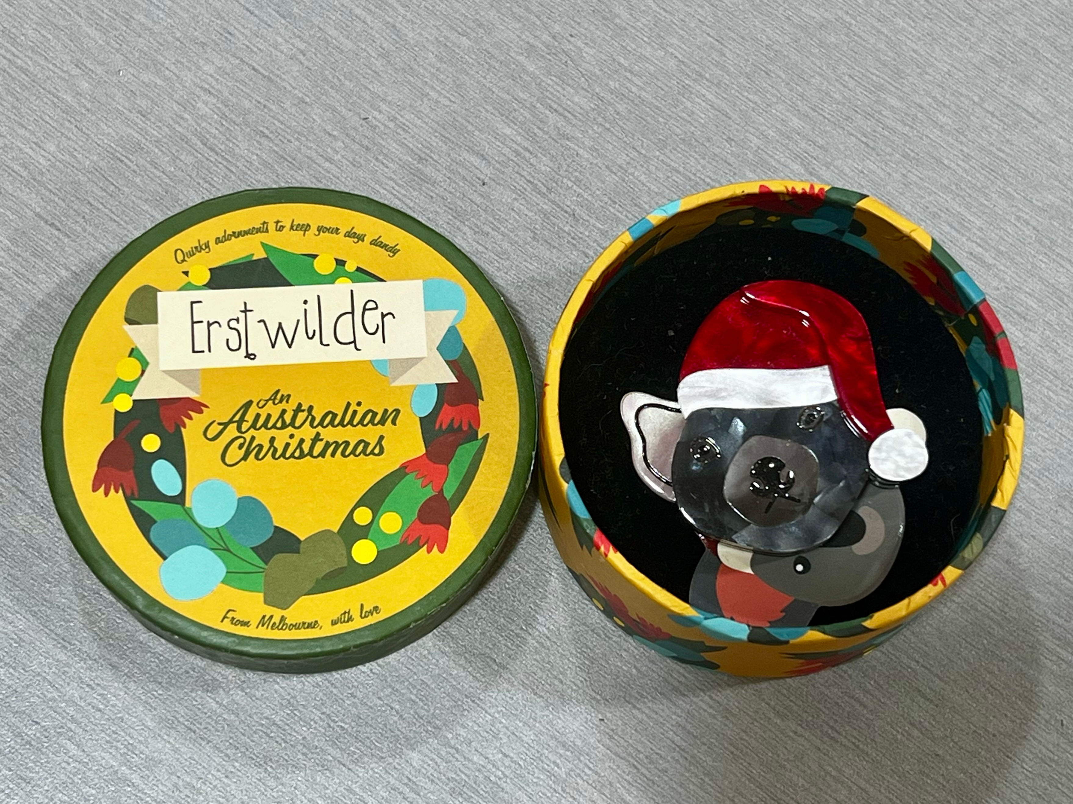 Tassie Claus MINI Brooch