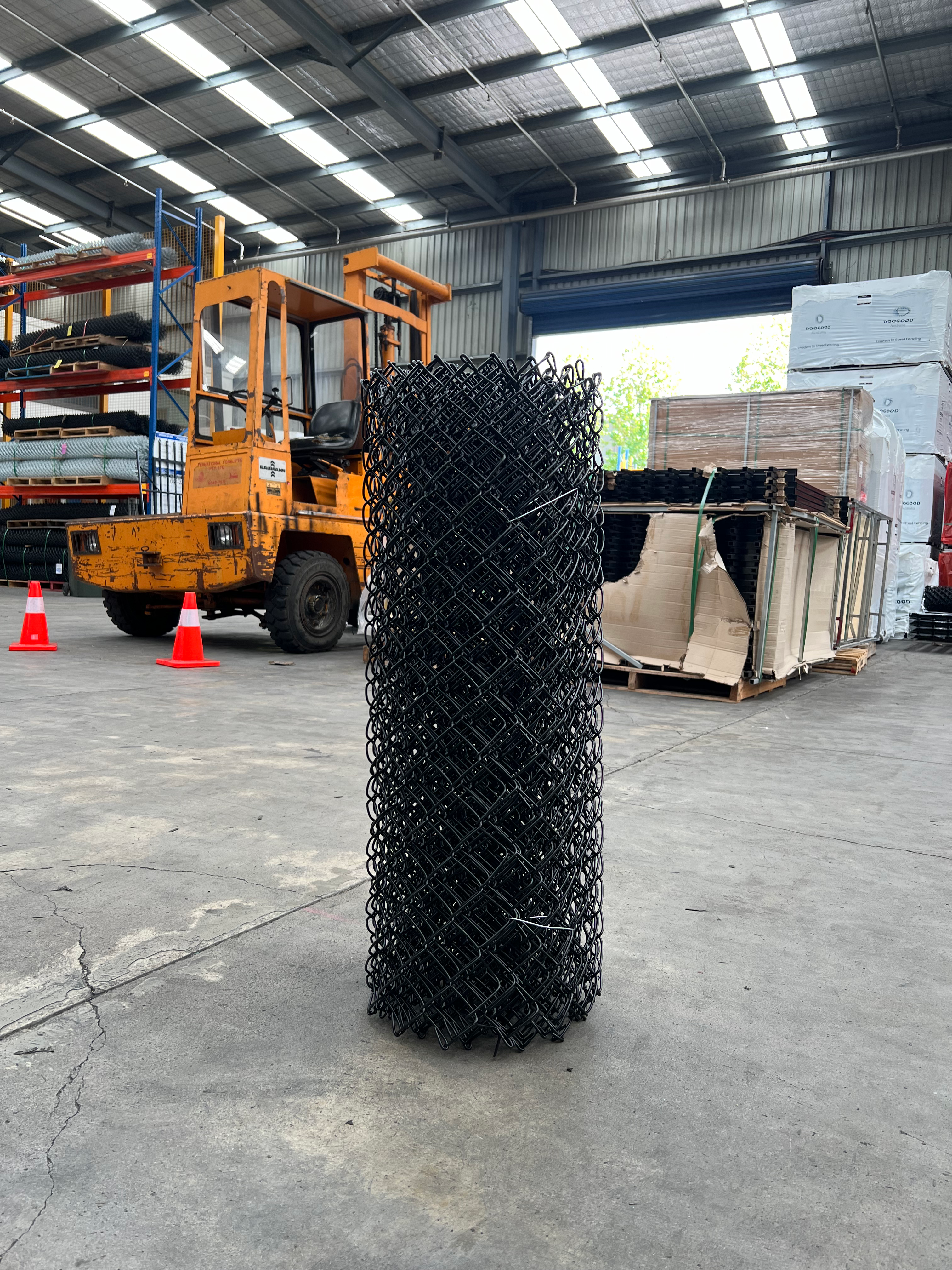 Chainmesh 10m Roll - 50 X 3.15 mm 900 KK Black PVC