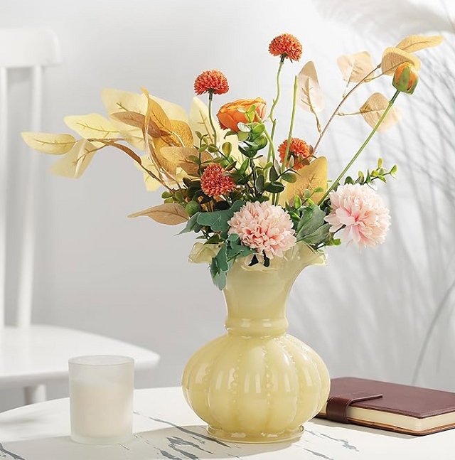 Retro glass vase