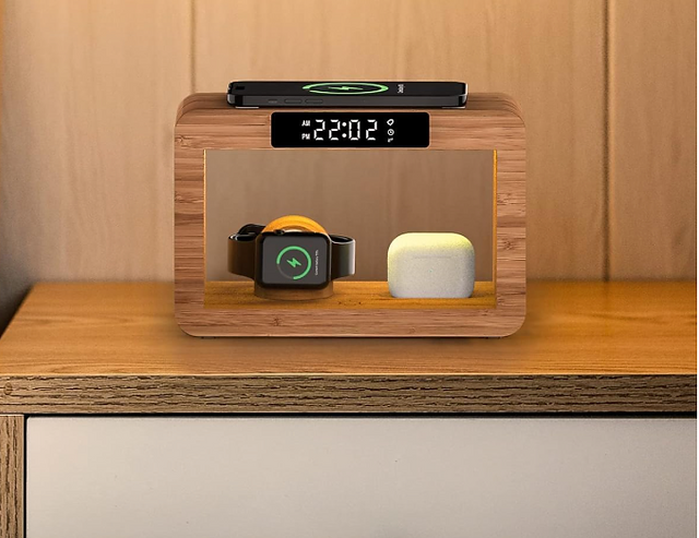 Wireless charging station