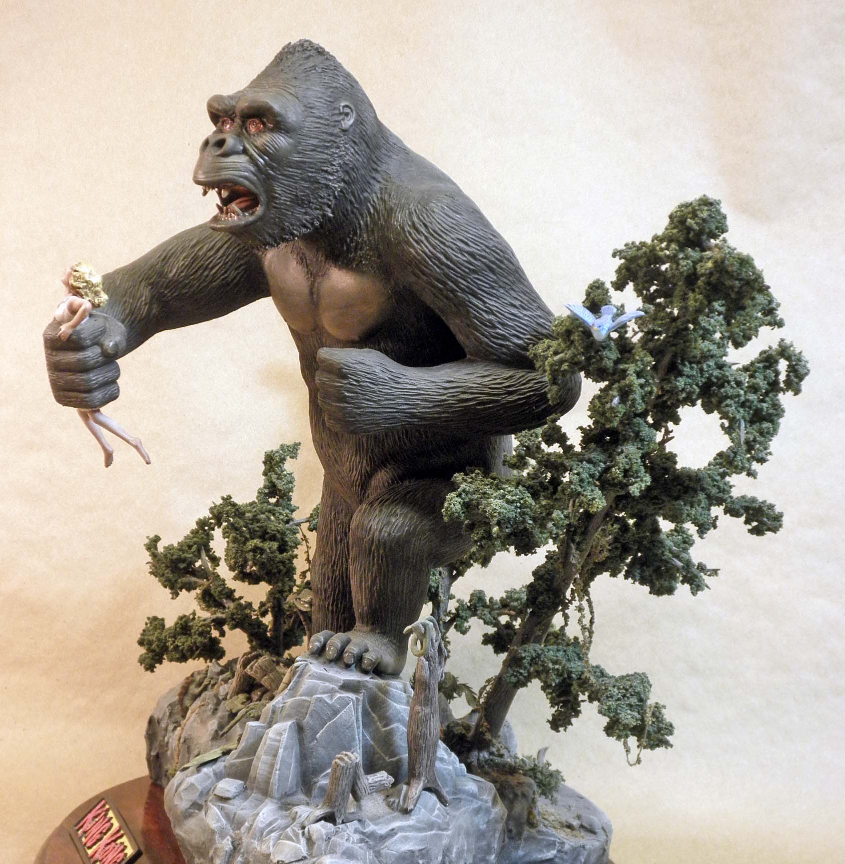 Kong Left Side